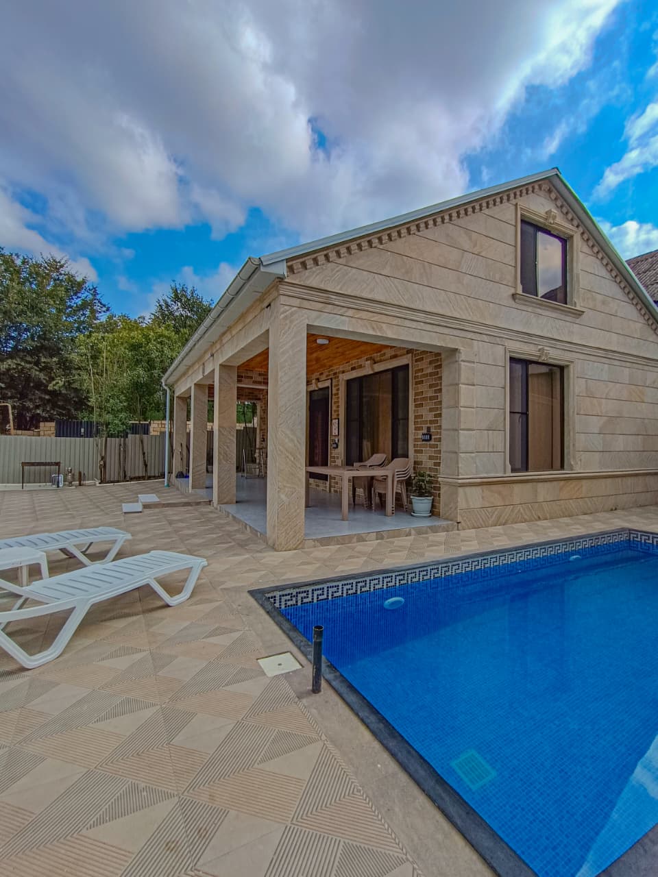 Modern 1 (Lerik Turizm)